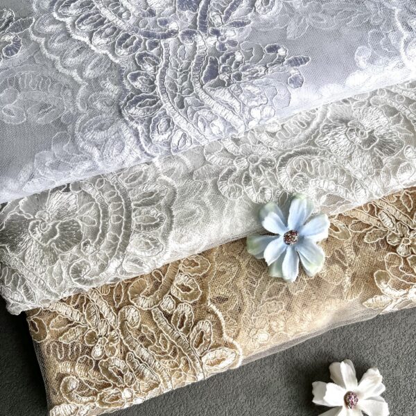 Tulle / Mesh fabric embroidery lace blonde textile Golden thread